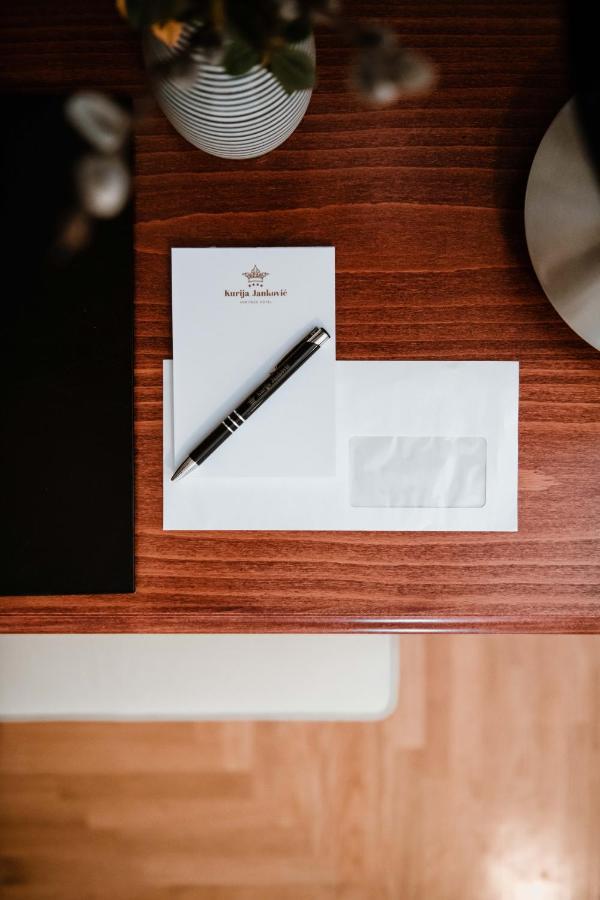Hotel Kurija Jankovic Lukac ภายนอก รูปภาพ