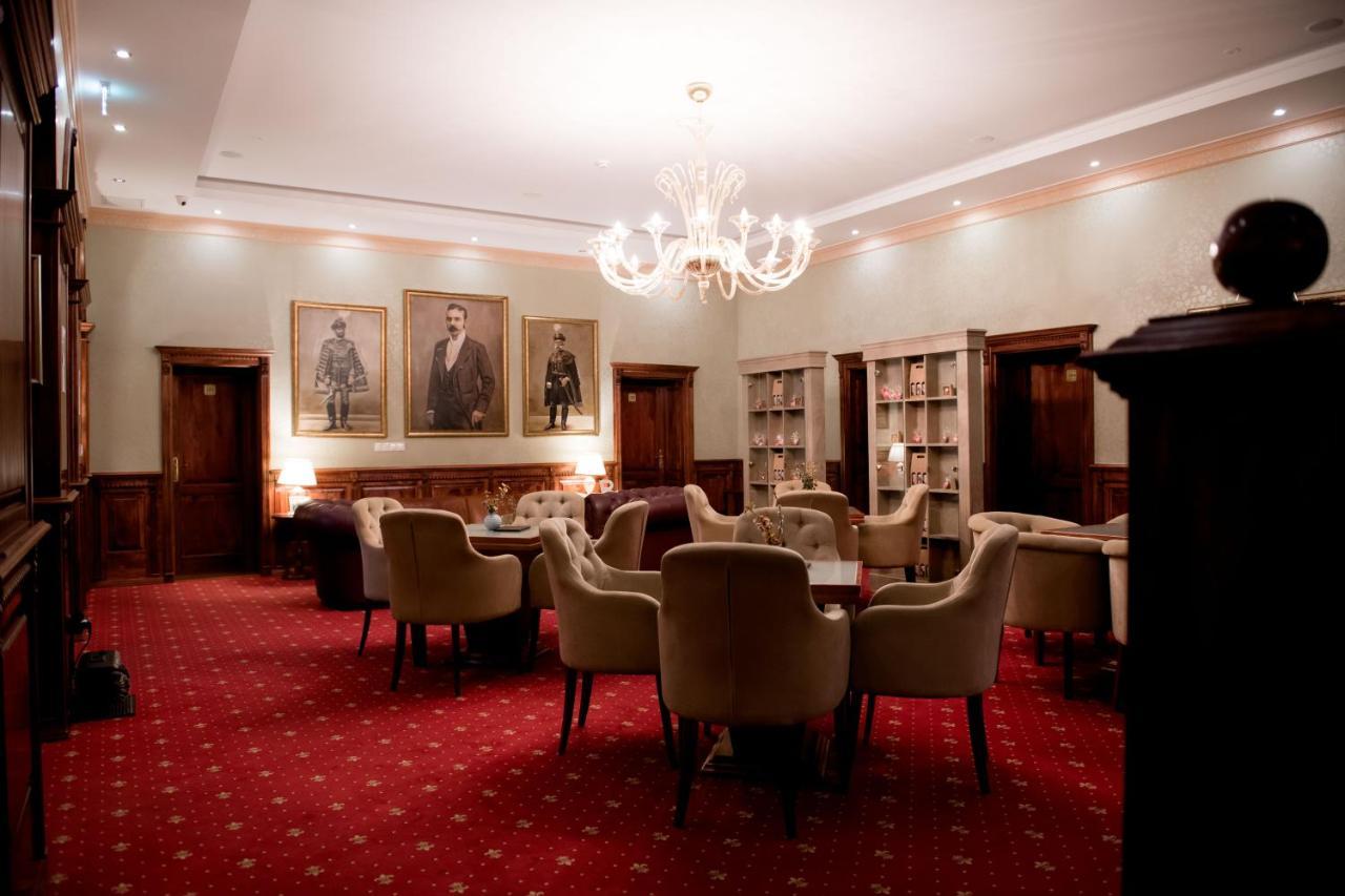Hotel Kurija Jankovic Lukac ภายนอก รูปภาพ