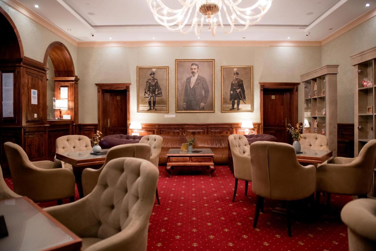 Hotel Kurija Jankovic Lukac ภายนอก รูปภาพ