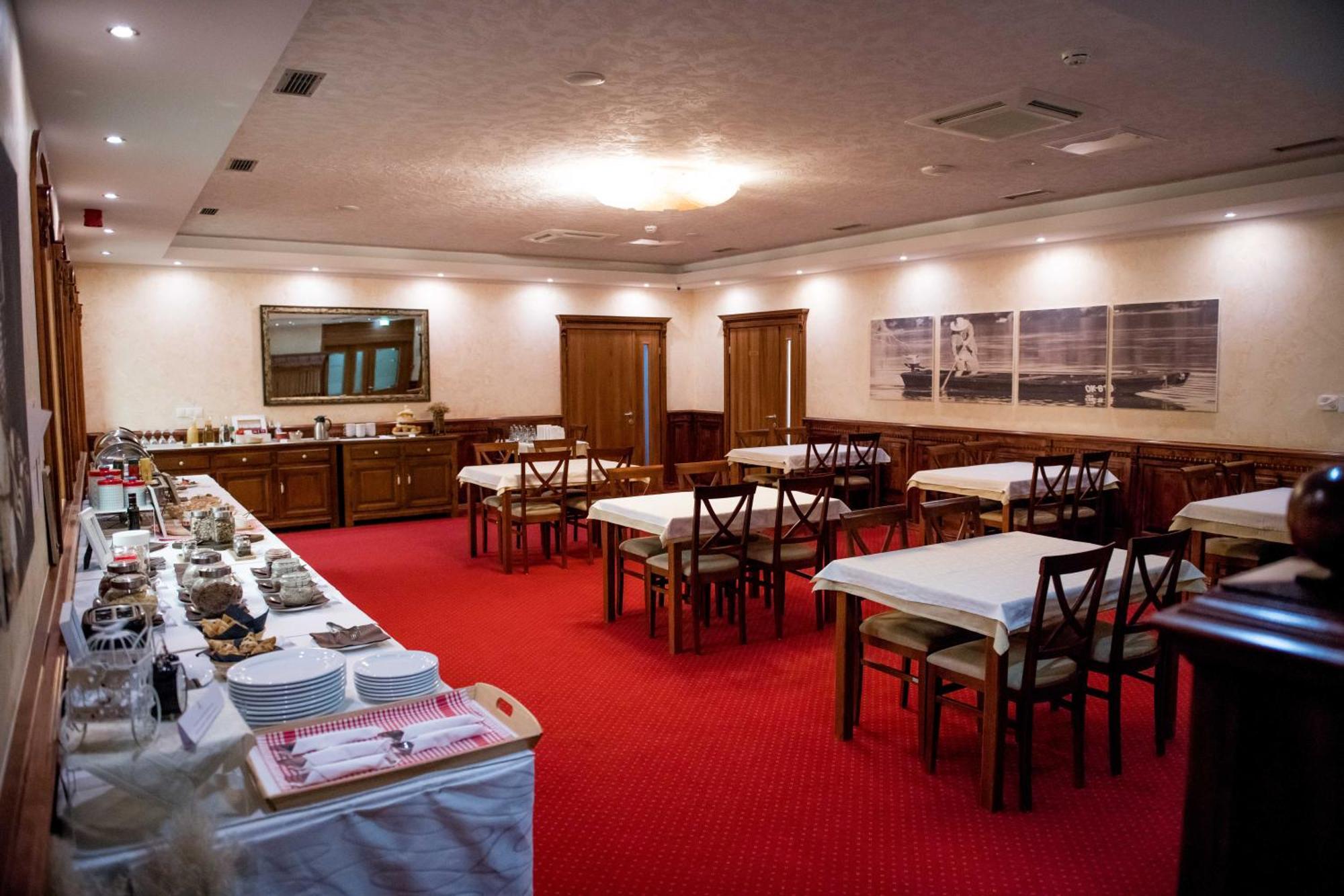 Hotel Kurija Jankovic Lukac ภายนอก รูปภาพ