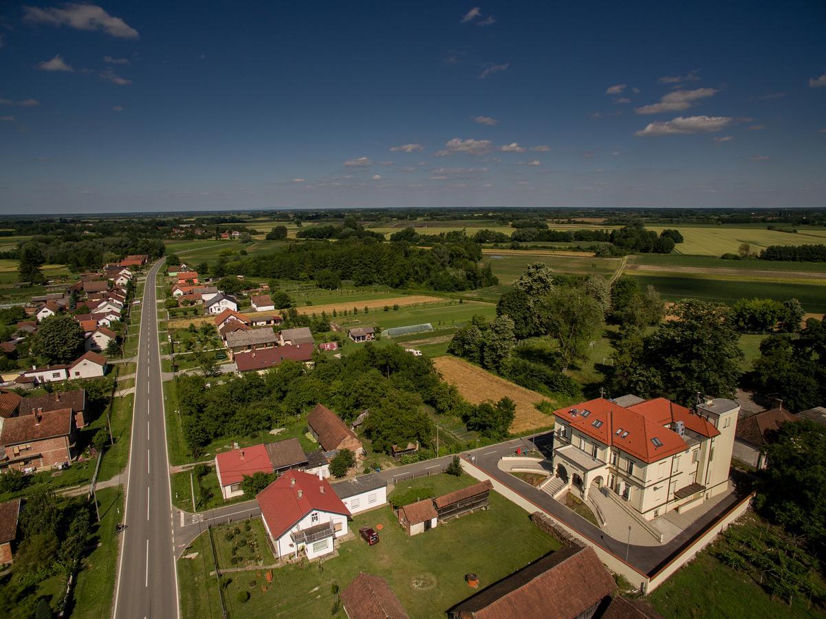Hotel Kurija Jankovic Lukac ภายนอก รูปภาพ