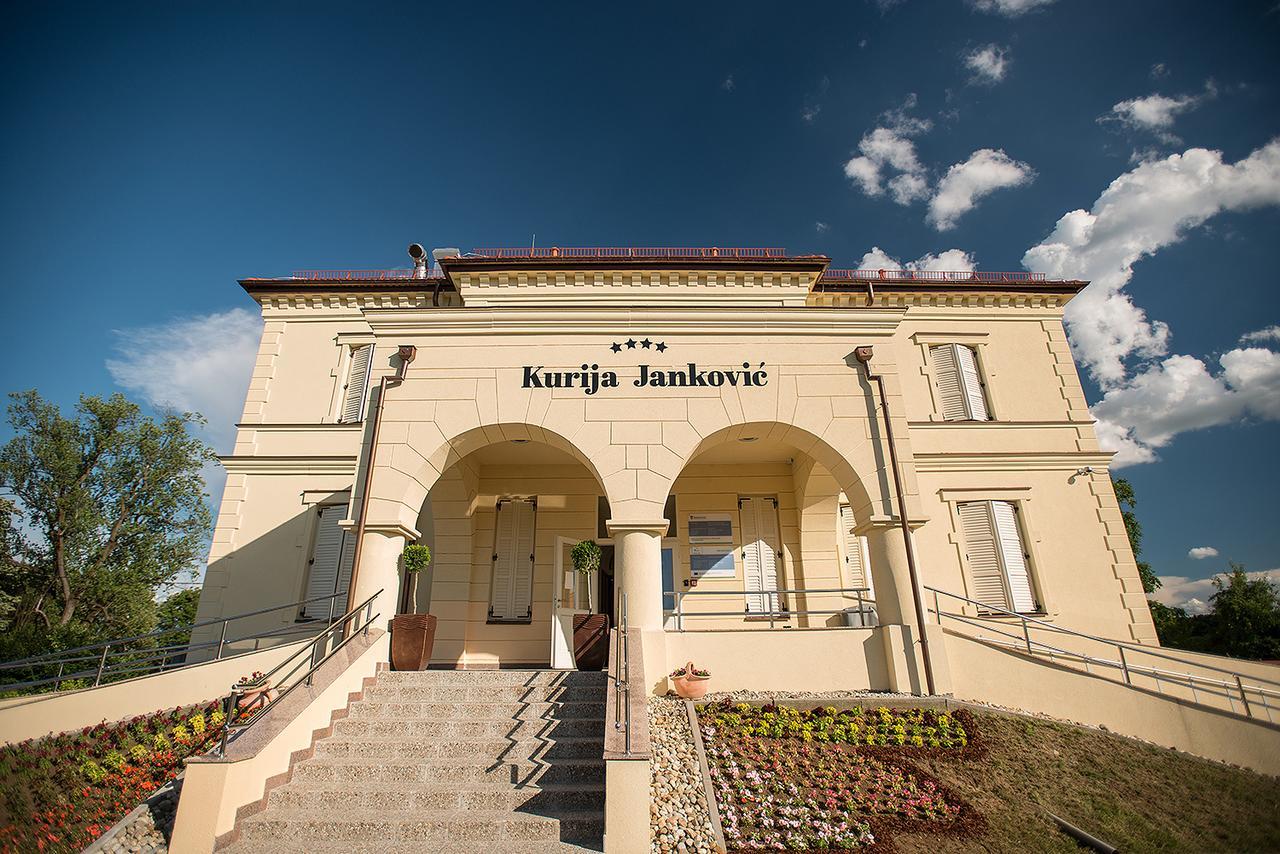 Hotel Kurija Jankovic Lukac ภายนอก รูปภาพ